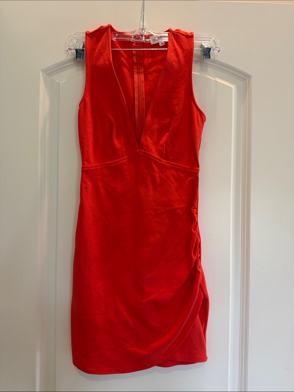 Superdown Red V-Neck Sleeveless Dress